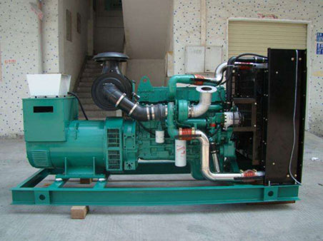章贡1100kw康明斯柴油发电机组图片 章贡1100kw康明斯柴油发电机组图片